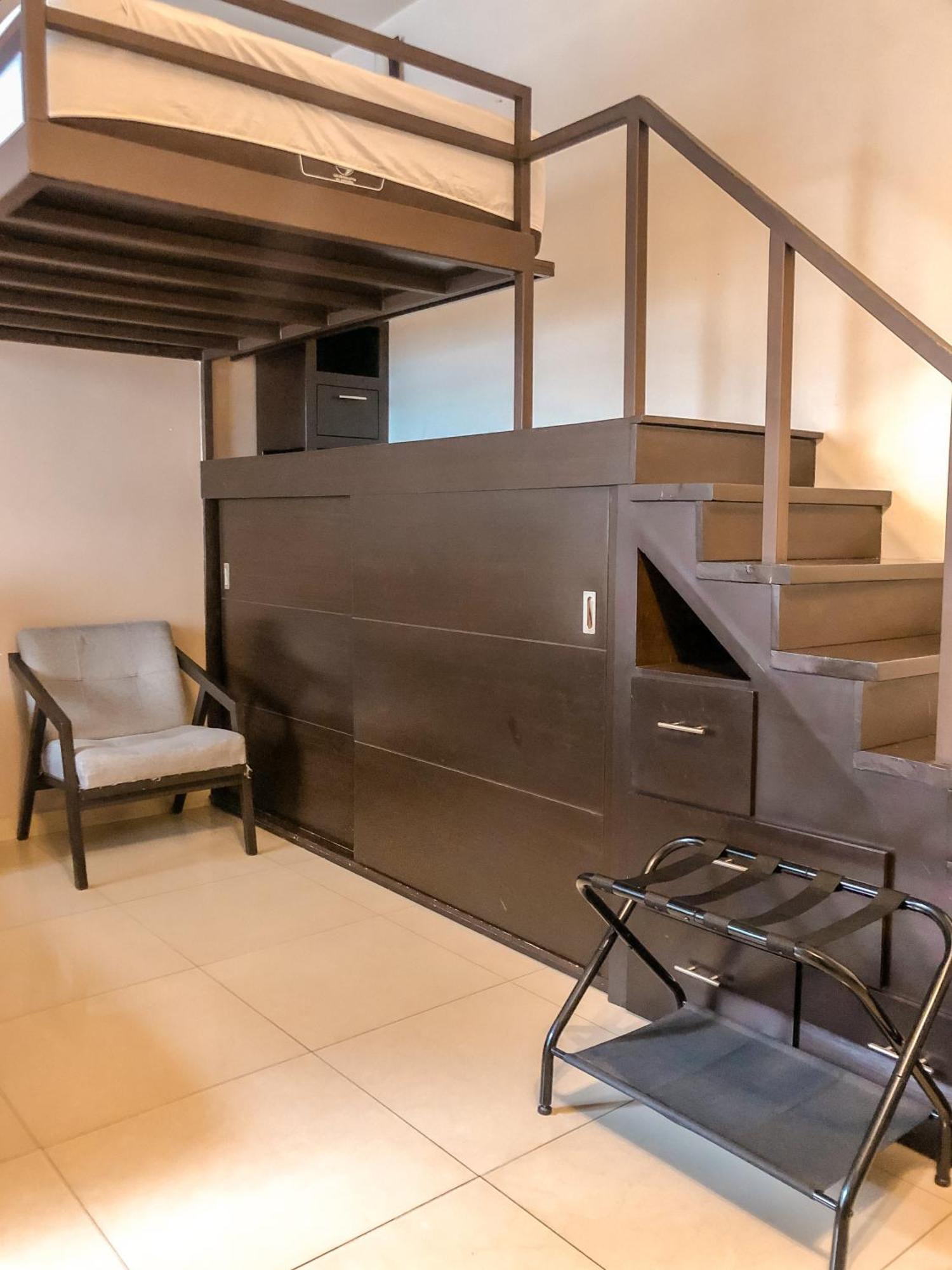 Suites Hamburgo เม็กซิโกซิตี้ ภายนอก รูปภาพ